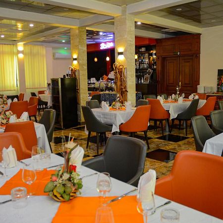 New Heaven Hotel Yaoundé Esterno foto