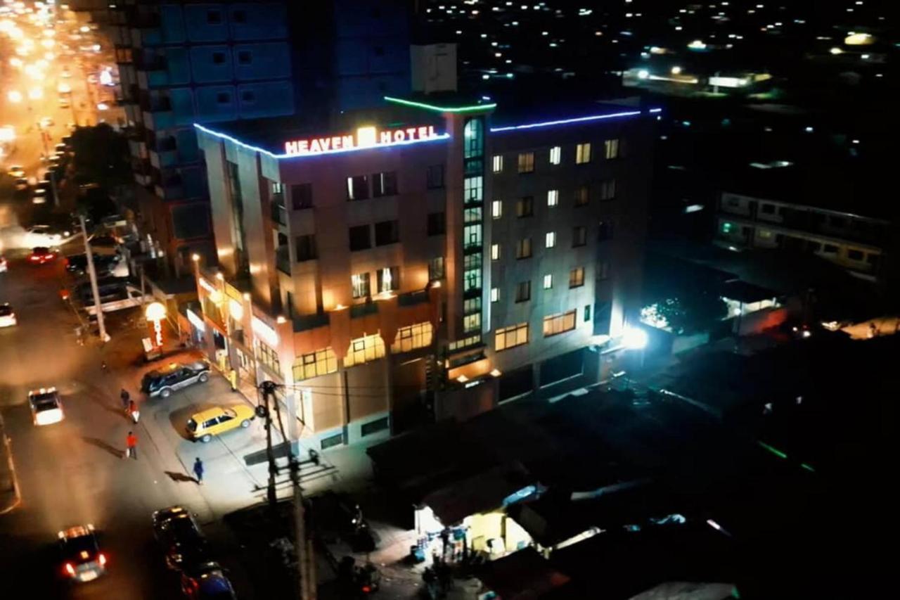 New Heaven Hotel Yaoundé Esterno foto
